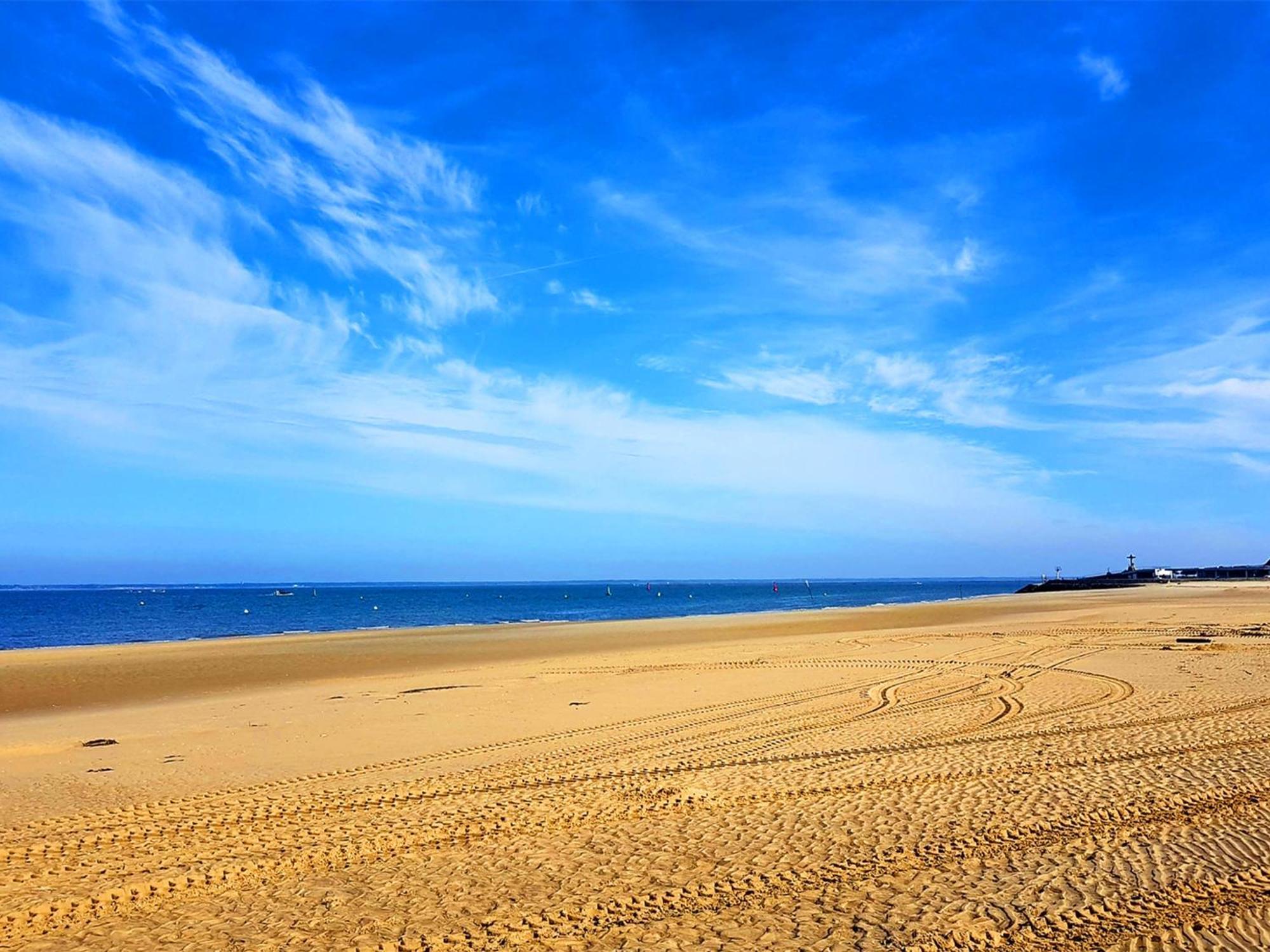 Arcachon Centre: Beau T2 53M² Avec Terrasse, Parking, Ascenseur, Proche Plage Et Commerces - Fr-1-420-93 Екстер'єр фото